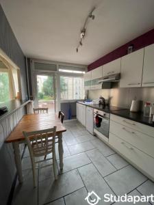 For rent Saint-etienne 1 room 10 m2 Loire (42000) photo 4