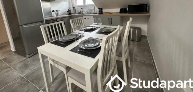For rent Villejuif 3 rooms 52 m2 Val de Marne (94800) photo 2