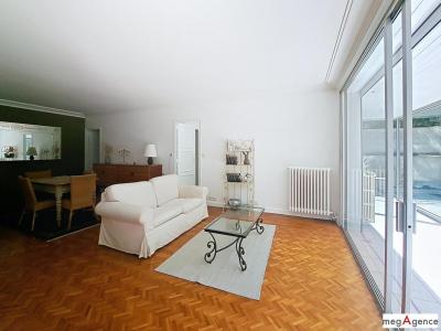 For sale Nantes 3 rooms 79 m2 Loire atlantique (44000) photo 2