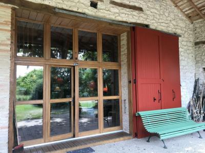 For sale QUERCY BLANC 8 rooms 194 m2 Lot (46170) photo 1