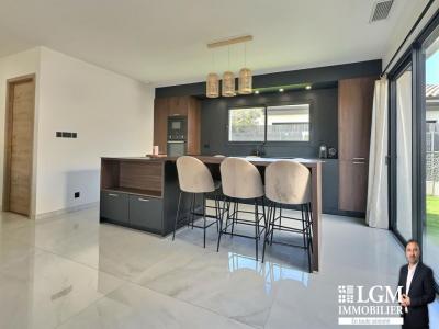 For sale Saint-bres 5 rooms 130 m2 Herault (34670) photo 3
