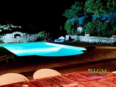 For sale Plan-de-la-tour 8 rooms 170 m2 Var (83120) photo 4