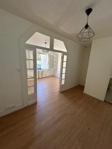 For rent Bordeaux 2 rooms 38 m2 Gironde (33000) photo 1