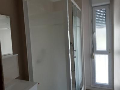 For rent Chalon-sur-saone 3 rooms 66 m2 Saone et loire (71100) photo 3