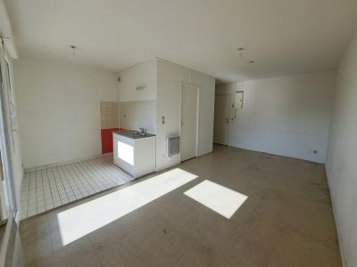 For sale Vaulx-en-velin 1 room 33 m2 Rhone (69120) photo 0