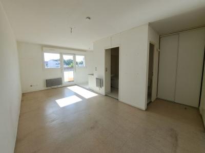 For sale Vaulx-en-velin 1 room 33 m2 Rhone (69120) photo 1