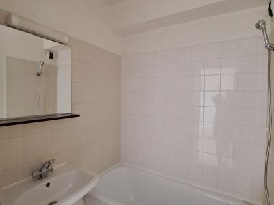 For sale Vaulx-en-velin 1 room 33 m2 Rhone (69120) photo 2
