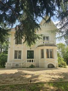 For sale Bergerac 9 rooms 290 m2 Dordogne (24100) photo 1