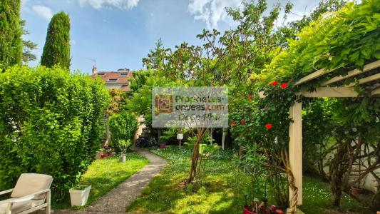 For sale Chaville 5 rooms 127 m2 Hauts de Seine (92370) photo 2
