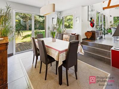 For sale Sautron 8 rooms 220 m2 Loire atlantique (44880) photo 4