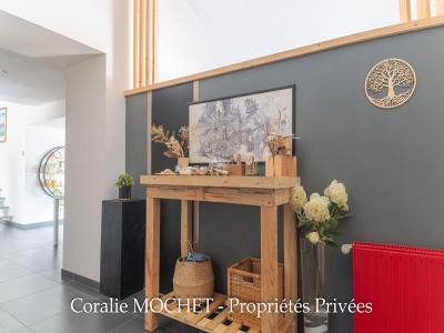 For sale Saint-philbert-de-grand-lieu 6 rooms 154 m2 Loire atlantique (44310) photo 2