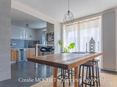 For sale Saint-philbert-de-grand-lieu 6 rooms 154 m2 Loire atlantique (44310) photo 3