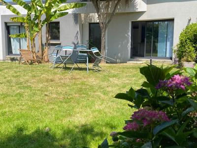 For sale Vannes 4 rooms 90 m2 Morbihan (56000) photo 0