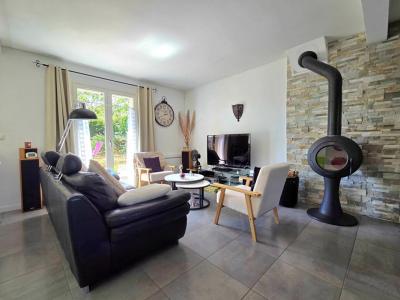 For sale Angers 7 rooms 131 m2 Maine et loire (49000) photo 1