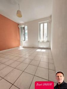 For sale Marseille-5eme-arrondissement 4 rooms 62 m2 Bouches du Rhone (13005) photo 1