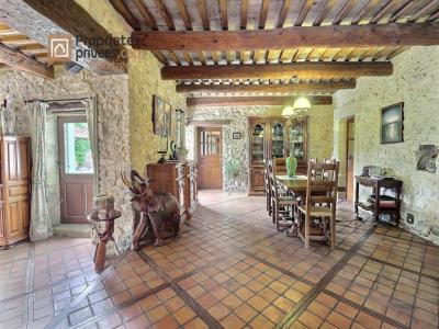 Acheter Prestige Uzes 1870000 euros