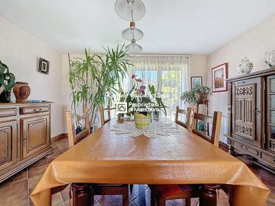 For sale Lande-de-fronsac 5 rooms 103 m2 Gironde (33240) photo 3