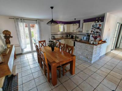 For sale Chateauroux 5 rooms 116 m2 Indre (36000) photo 1