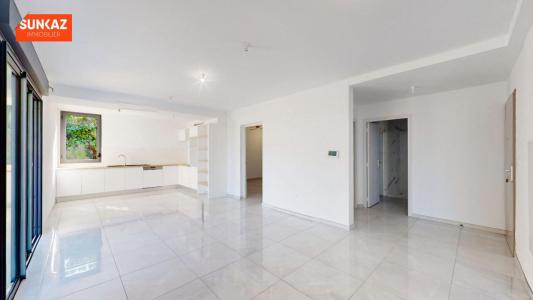Acheter Appartement 69 m2 Saint-pierre