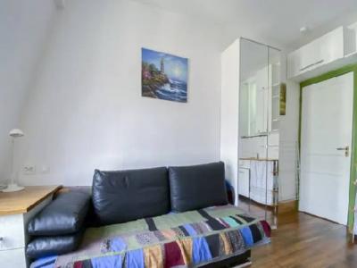 Annonce Location Appartement Paris-18eme-arrondissement 75