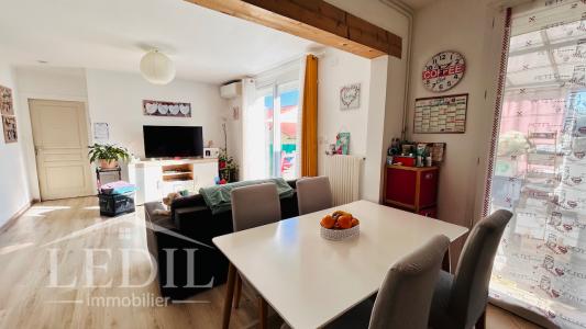 For sale Bergerac 4 rooms 83 m2 Dordogne (24100) photo 2