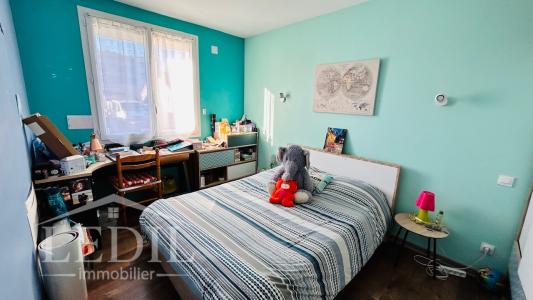For sale Bergerac 4 rooms 83 m2 Dordogne (24100) photo 3