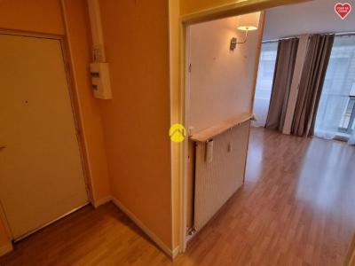 For sale Bourges 5 rooms 94 m2 Cher (18000) photo 2