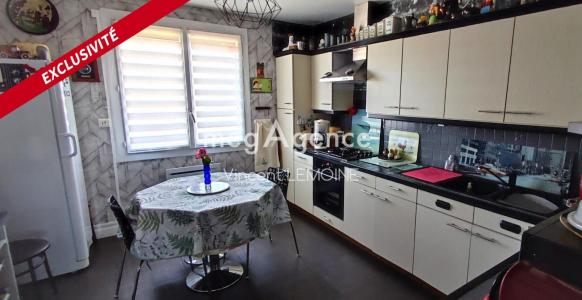 For sale Granville 4 rooms 90 m2 Manche (50400) photo 2