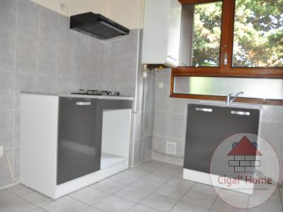 Louer Appartement 76 m2 Port-la-nouvelle