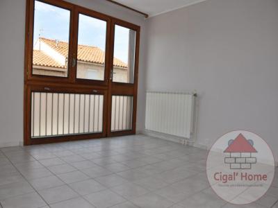 Louer Appartement Port-la-nouvelle 740 euros