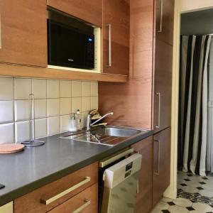 For rent Paris-10eme-arrondissement 2 rooms 52 m2 Paris (75010) photo 3