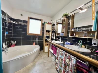 For sale PIERREFICHE 6 rooms 163 m2 Lozere (48000) photo 4