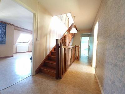 For sale 11 rooms 212 m2 Oise (60100) photo 3