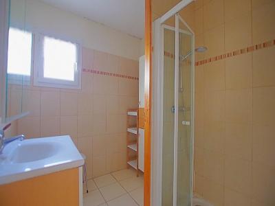 For sale 6 rooms 140 m2 Vendee (85100) photo 4