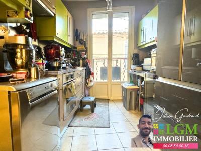 For sale Uchaud 3 rooms 67 m2 Gard (30620) photo 2