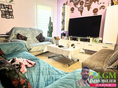 For sale Uchaud 3 rooms 67 m2 Gard (30620) photo 3