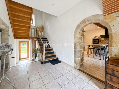 For sale Caraman 6 rooms 160 m2 Haute garonne (31460) photo 2