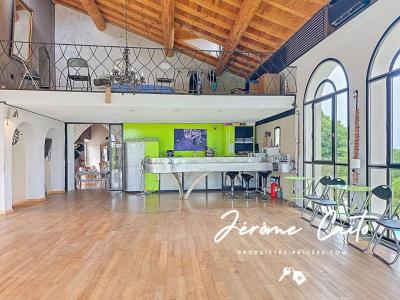 For sale Nimes 20 rooms 858 m2 Gard (30900) photo 3
