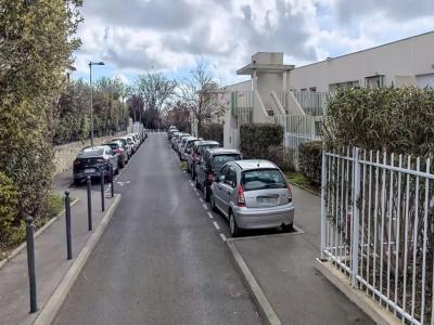 For sale Montpellier 4 rooms 89 m2 Herault (34070) photo 2