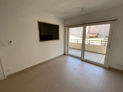 For rent Montrond-les-bains 2 rooms 43 m2 Loire (42210) photo 1