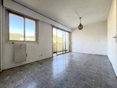 Louer Appartement Champigneul-sur-vence Ardennes