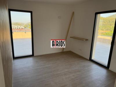 Louer Commerce Garde 19200 euros
