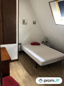For sale Decize 3 rooms 59 m2 Nievre (58300) photo 3