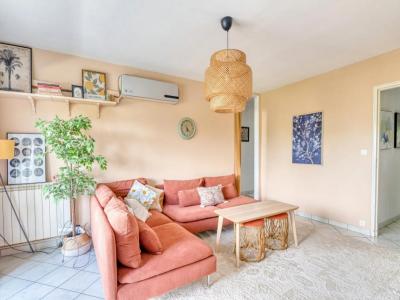 For sale Saint-priest 4 rooms 77 m2 Rhone (69800) photo 4
