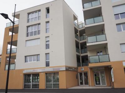 Acheter Commerce 123 m2 Pontet