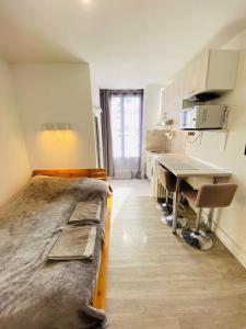 For rent Paris-15eme-arrondissement 1 room 20 m2 Paris (75015) photo 0