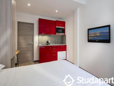 Louer Appartement Juan-les-pins 850 euros