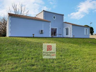 For sale Yves 7 rooms 174 m2 Charente maritime (17340) photo 1