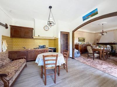Annonce Vente 8 pices Maison Cuers 83
