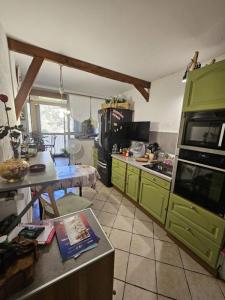 For sale Istres 4 rooms 76 m2 Bouches du Rhone (13800) photo 2